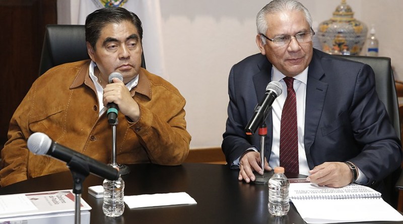 Hasta 100 mil pesos al mes cobran por derecho de piso en Puebla