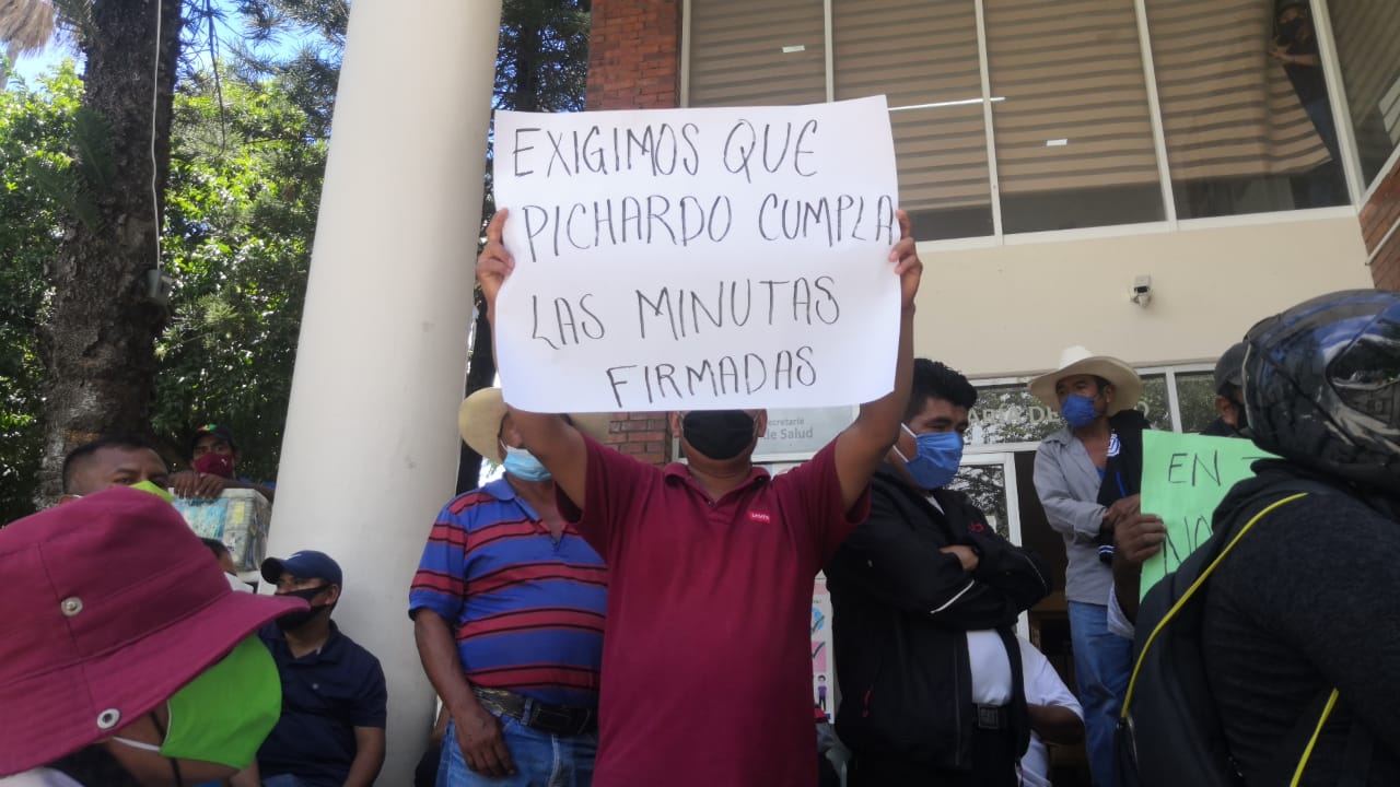 Marcha en Chilpancingo Frente Popular de Tlapa, denuncian irregularidades e atención a pacientes Covid