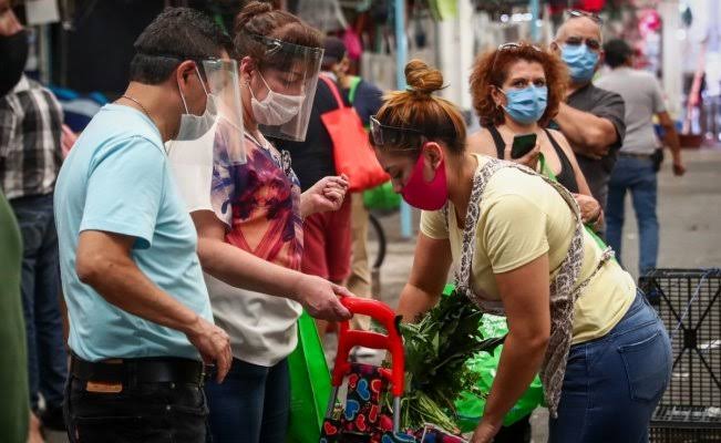 Registran primera baja en tasa de contagios por Covid en Puebla